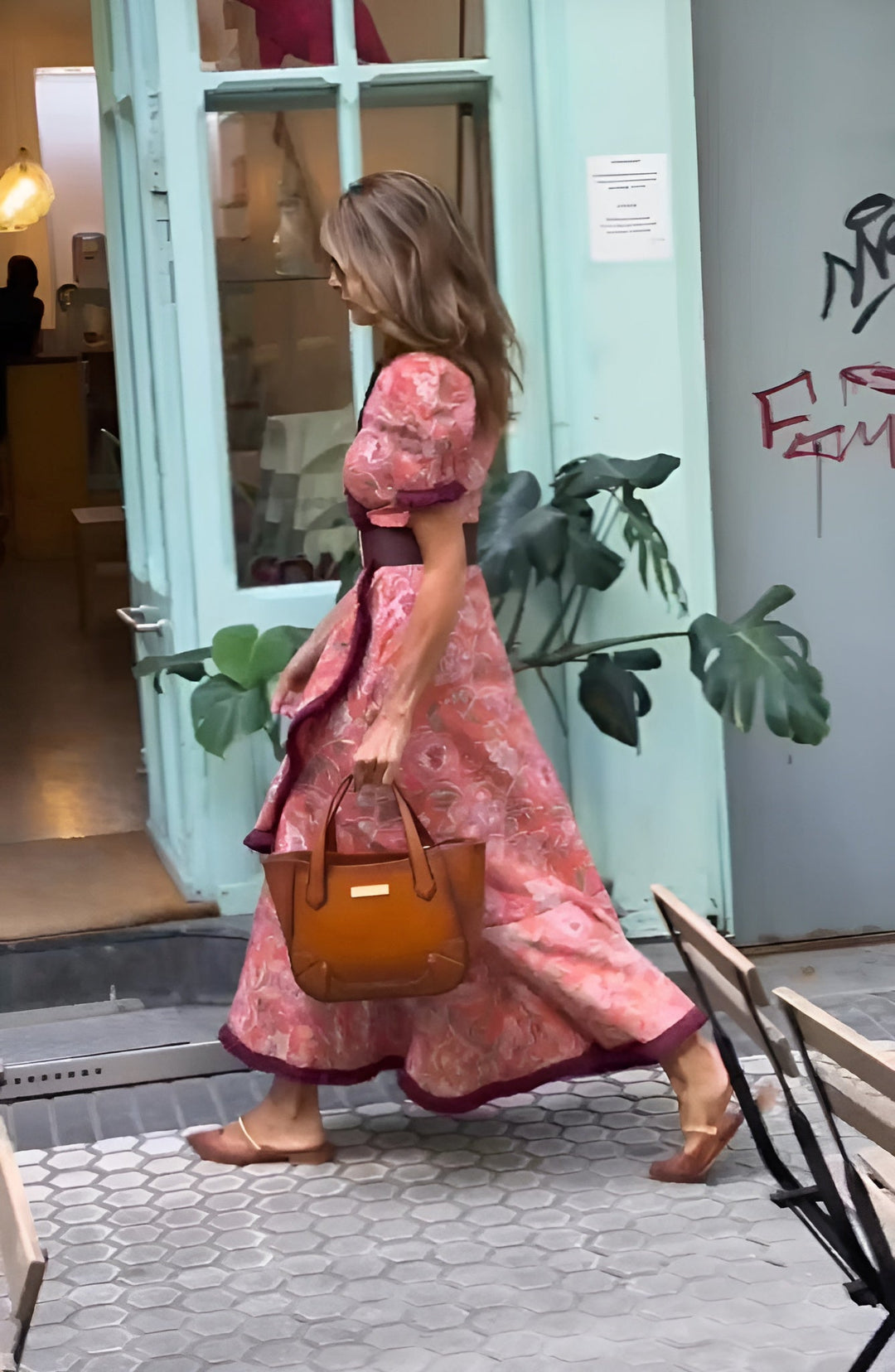 Sarah | Elegancka długa różowa sukienka